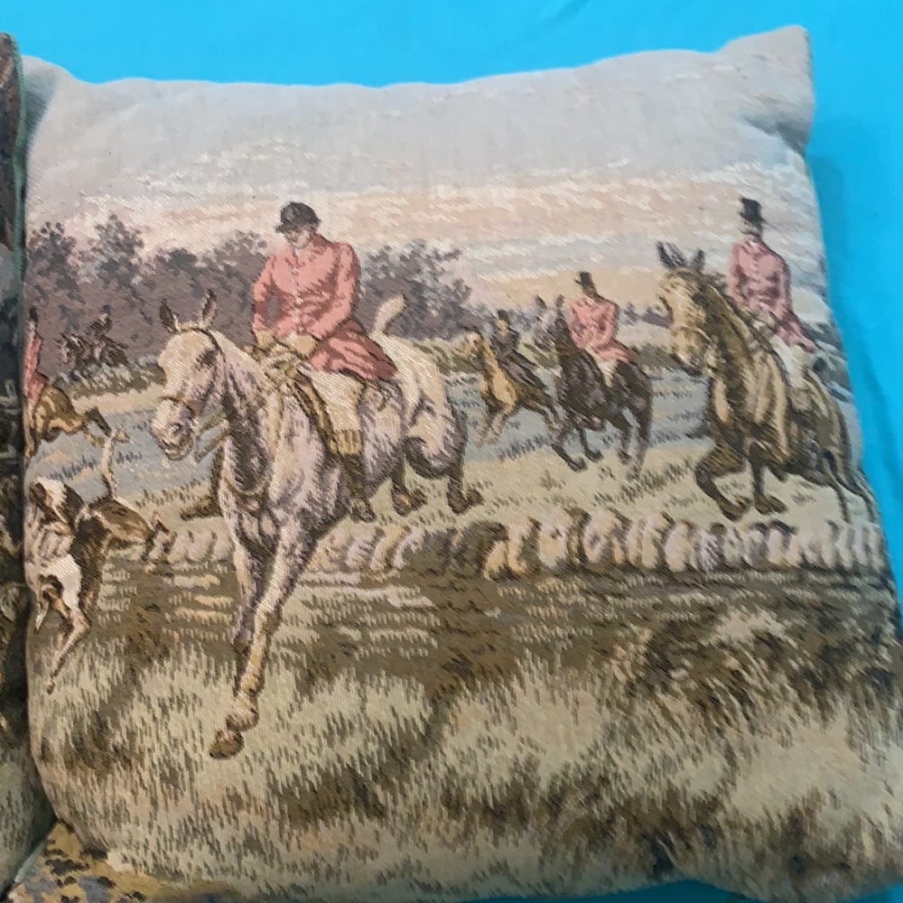 METRAX TAPESTRY PILLOW HUNTSMAN FOX AND HOUND BRITISH THEME MADE IN BELGIUM